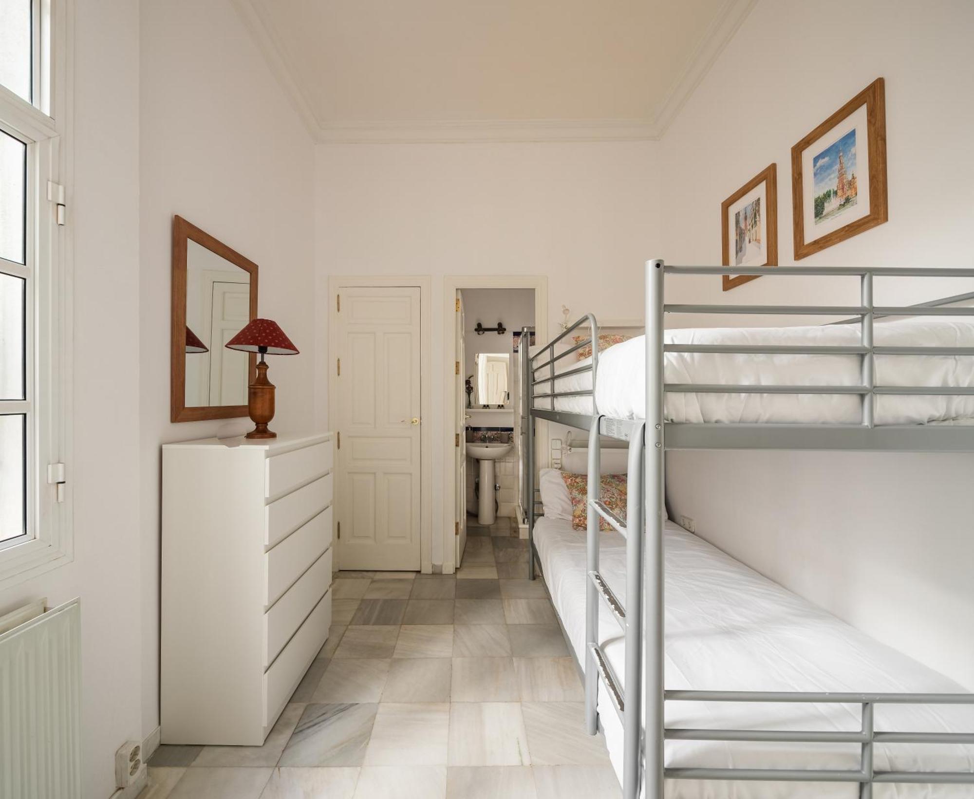 סביליה Lujoso Apartamento A Los Pies De La Catedral מראה חיצוני תמונה